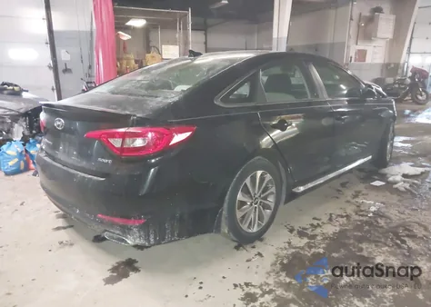 2016 Hyundai Sonata Sport z USA, uszkodzony, nr VIN 5NPE34AF9GH415404